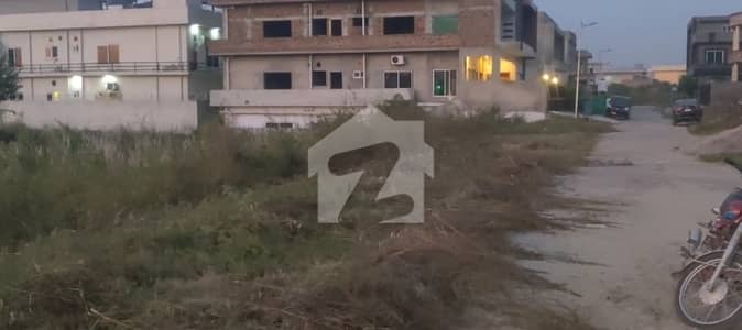 11 Marla Corner Plot In G16/3 Sector Islamabad 11 Marla Corner Plot In G16/3 Sector Islamabad