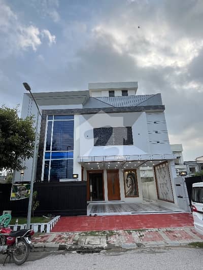 Top City-1 Islamabad Near International Airport 10 Marla Brand New House FOR SALE