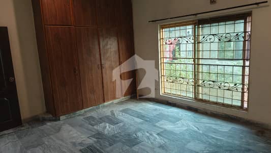 12 Marla Upper Portion For Rent Johar Town 80ft Road