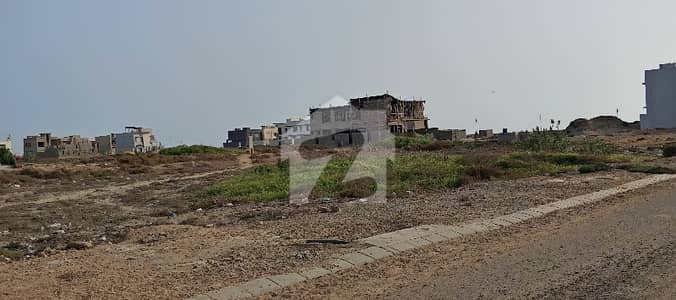 Sahil Street 29 300 Square Yards DHA0 PHASE 8 Extension Prime Location Nearest Sea