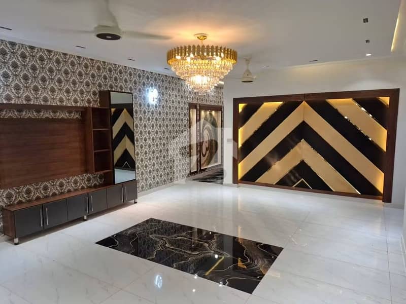 10 Marla Beautiful Ground Portion Available For Rent Gas Available 10 Marla Beautiful Ground Portion Available For Rent Gas Available