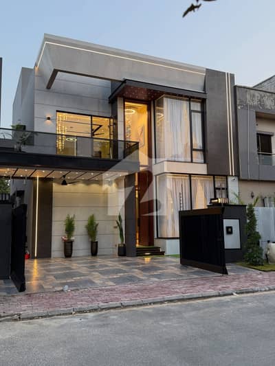 10 MARLA ULTRA MODERN FACING PARK HOUSE AVAILABLE FOR SALE AT HOT LOCATION NEAR TO MC DONALD IN DHA PHASE 7 10 MARLA ULTRA MODERN FACING PARK HOUSE AVAILABLE FOR SALE AT HOT LOCATION NEAR TO MC DONALD IN DHA PHASE 7