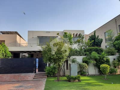 ڈی ایچ اے فیز 5 ڈی ایچ اے ڈیفینس,لاہور میں 5 کمروں کا 1 کنال مکان 10.0 کروڑ میں برائے فروخت۔