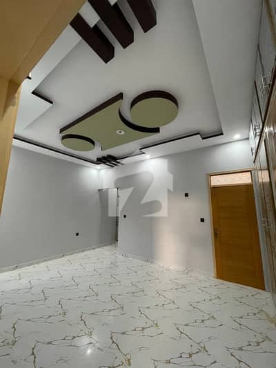 GOLDEN CHANCE 3 ROOM FIRST FLOOR FLAT FOR SALE IN ALGHAFOOR ATRIUM NEW PROJECT LIFT STAND BY GENERATOR CAR PARKING SECTOR 11A