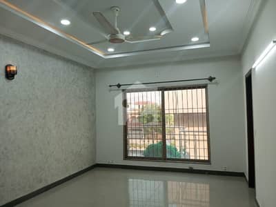 10 Marla Upper Portion Ideally Situated In Bahria Town Phase 7