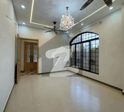 8 Marla Upper Portion Available Rent