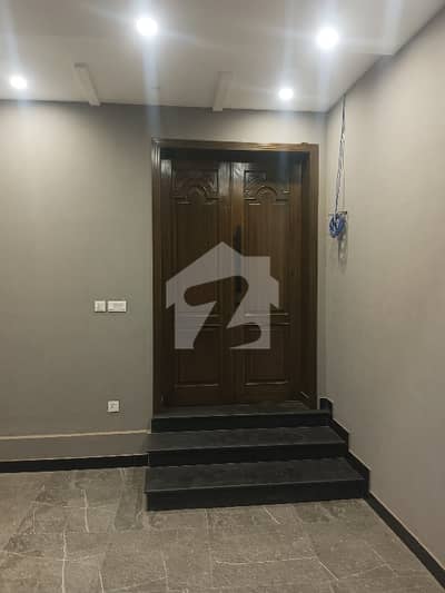 Premium 8 Marla House for Sale in G-11 Islamabad | 3060 | 70 Ft Road Premium 8 Marla House for Sale in G-11 Islamabad | 3060 | 70 Ft Road
