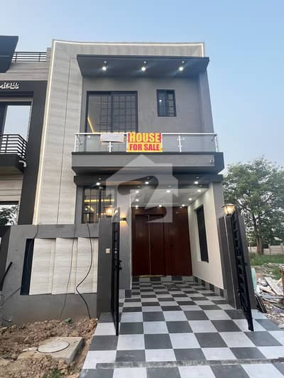 A Palatial Residence For Sale In Al-Kabir Town - Phase 2 Lahore