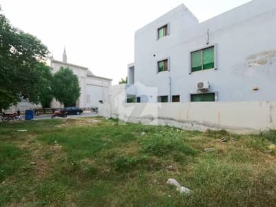 Commercial Plot For Sale Bahria Town Lahore