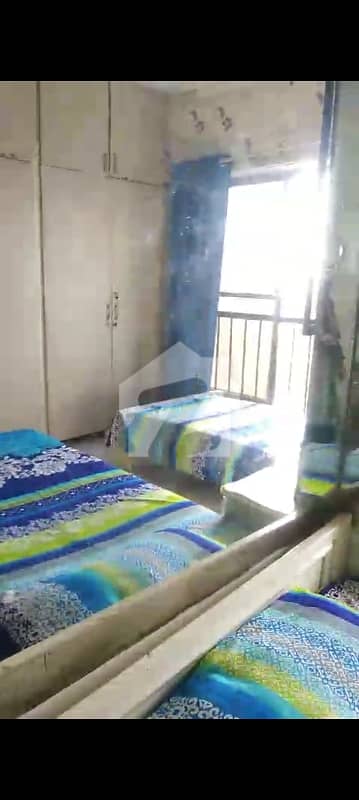 Working FEMALE Only Furnished Room Common Kitchen ALL Utilities Included In Rent Working FEMALE Only Furnished Room Common Kitchen ALL Utilities Included In Rent