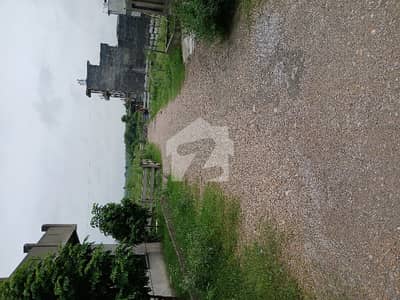 Plot For Sale In University Town Block E St 6