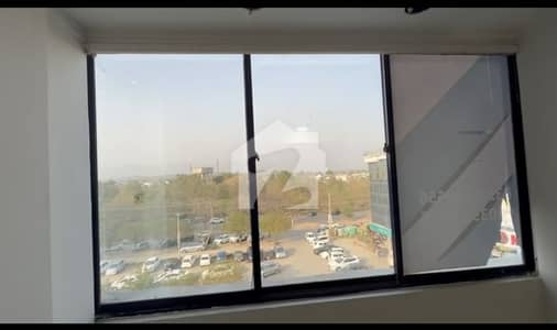 Office Available For Rent 418 Sq Feet