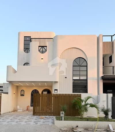 7 Marla House For sale In B-17