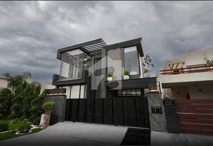 1 KANAL MOHSIN ALI DESIGN ULTRA MODERN VILLA FOR SALE IN DHA PHASE 7 NEAR TO CARREFOUR.