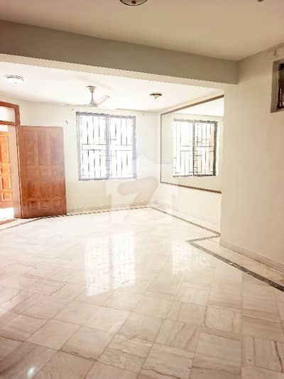 Lower Ground Portion For Rent In F-11 Islamabad 666 Square Yards