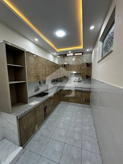 Dha Phase 1 Ideal Location 1kanal Full Beasmint 2 Beds With Attached Bathroom