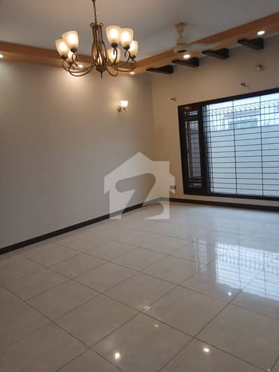Prominently-Located 500 Square Yards Lower Portion Available In DHA Phase 7 Extension