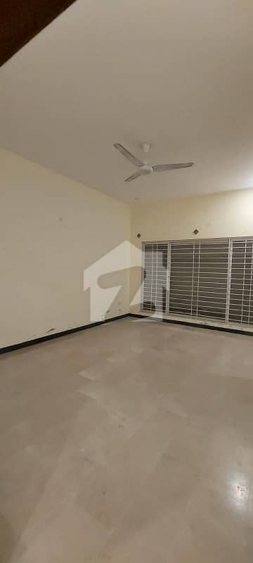 1 KANAL House For Rent 1 KANAL House For Rent