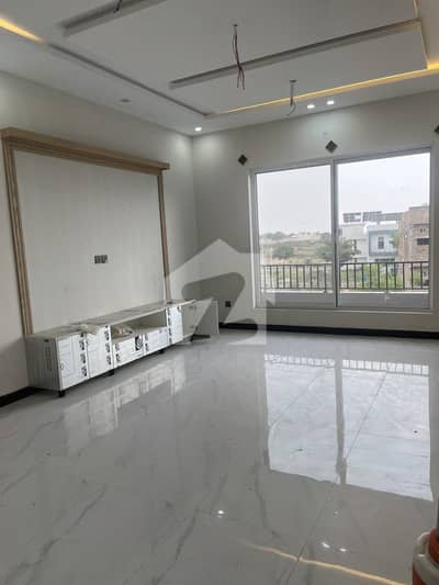 A Block 10 Marla Upper portion Available For Rent Unfurnished