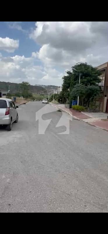 بحریہ ٹاؤن فیز 8 ۔ بلاک ای بحریہ ٹاؤن فیز 8,بحریہ ٹاؤن راولپنڈی,راولپنڈی میں 10 مرلہ رہائشی پلاٹ 1.45 کروڑ میں برائے فروخت۔ بحریہ ٹاؤن فیز 8 ۔ بلاک ای بحریہ ٹاؤن فیز 8,بحریہ ٹاؤن راولپنڈی,راولپنڈی میں 10 مرلہ رہائشی پلاٹ 1.45 کروڑ میں برائے فروخت۔