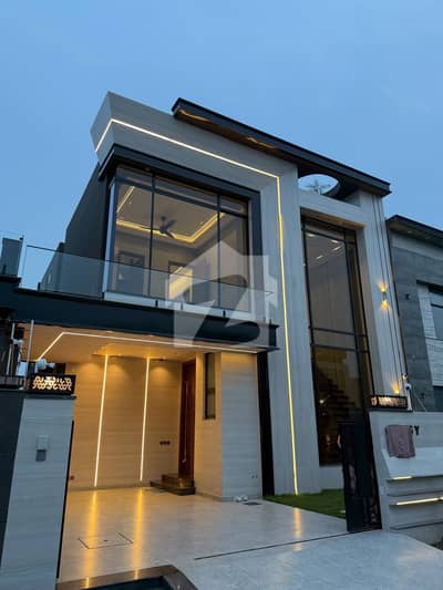 10 MARLA ULTRA MODERN HOUSE AVAILABLE FOR SALE AT HOT LOCATION IN DHA PHASE 4 10 MARLA ULTRA MODERN HOUSE AVAILABLE FOR SALE AT HOT LOCATION IN DHA PHASE 4