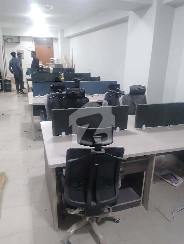 3 3
