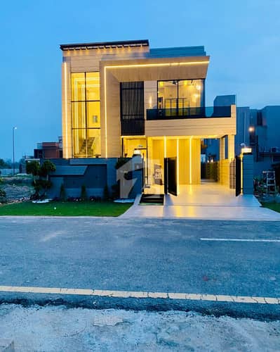 Corner 5.6 Marla House For Sale Ultra Modern Benglow For Sale Near Main Road