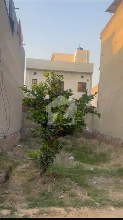 پارک ویو سٹی لاہور میں 5 مرلہ رہائشی پلاٹ 55.0 لاکھ میں برائے فروخت۔