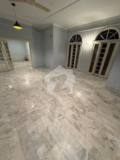 1 Kanal House For Rent In Gulberg For Residence Or Office Use