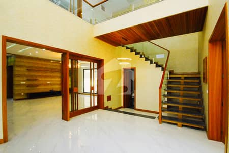 One Kanal Upper Portion For Rent at Hot Location with Separate Gate