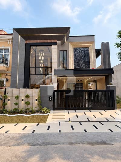 10 Marla Ultra-Luxury Double-Height Designer House for Sale in LDA Avenue