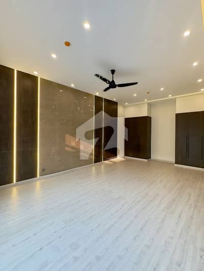1 Kanal Upper portion Fully Renovated House For Rent in DHA PHASE 1