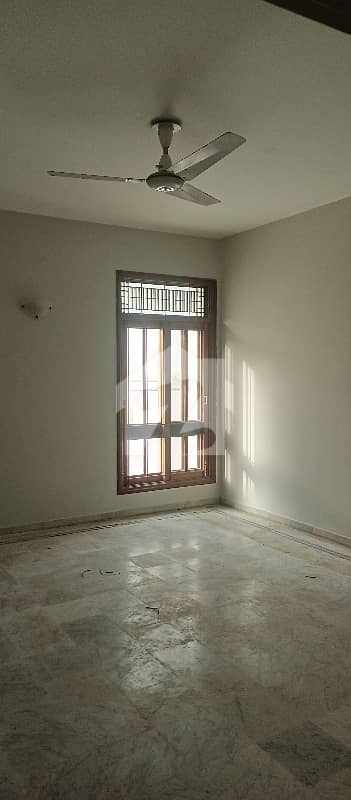 WELL MAINTAINED BANGLOW 600 SQ YARDS G+1 WITH HUGE PARKING AND GARDEN