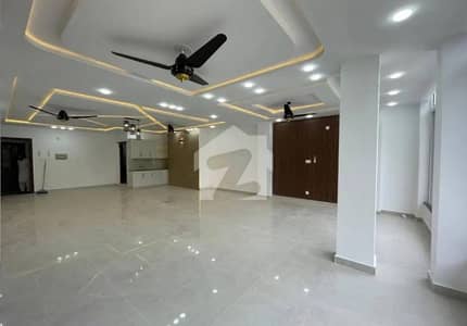 گلبرگ گرینز گلبرگ,اسلام آباد میں 8 مرلہ Studio دفتر 3.0 لاکھ میں کرایہ پر دستیاب ہے۔ گلبرگ گرینز گلبرگ,اسلام آباد میں 8 مرلہ Studio دفتر 3.0 لاکھ میں کرایہ پر دستیاب ہے۔