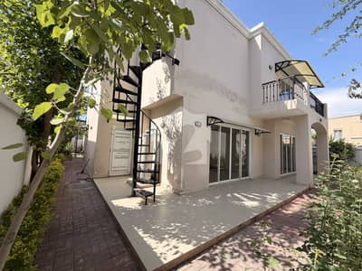 عمارکینیان ویوز اسلام آباد میں 5 کمروں کا 1 کنال مکان 8.6 کروڑ میں برائے فروخت۔ عمارکینیان ویوز اسلام آباد میں 5 کمروں کا 1 کنال مکان 8.6 کروڑ میں برائے فروخت۔