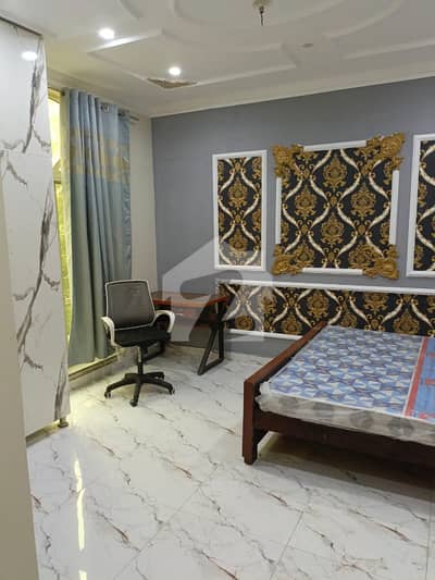 Fully Furnished Portion For Rent ( Couple / Bachlers )