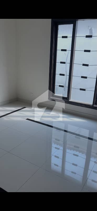 Upper Portion Available For Rent - Phase 6 DHA Karachi