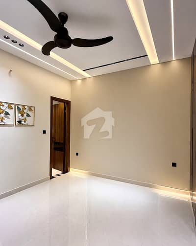 One Bed Apartment On Most Prime Location In Bahria Town