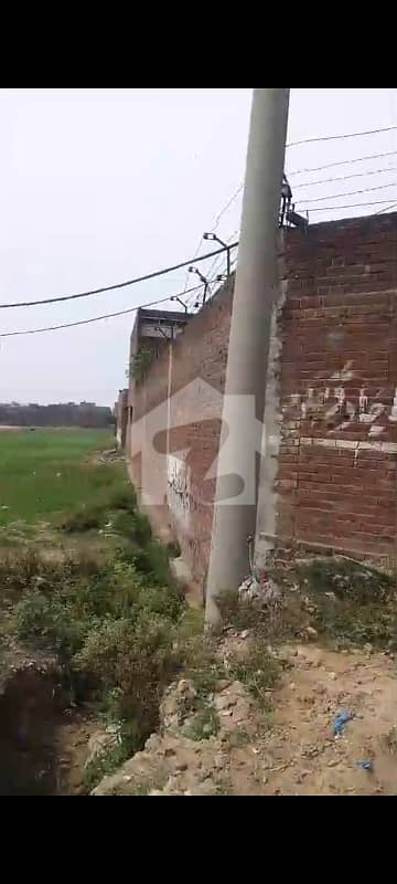 محمد پورہ گوجرانوالہ میں 1 کنال کمرشل پلاٹ 6.16 کروڑ میں برائے فروخت۔