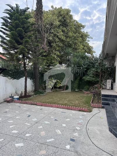 F7/2 /1777 Syd Old house for sale with huge Extra Land CDA transfer