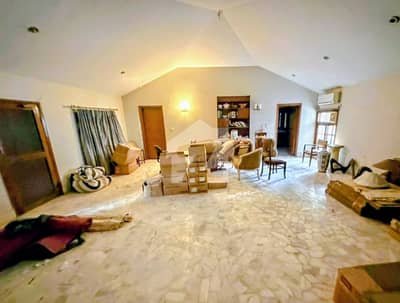 200 Sq Yd Commercial Bungalow for Rent in SMCHS | Rs 3.5 Lac 200 Sq Yd Commercial Bungalow for Rent in SMCHS | Rs 3.5 Lac