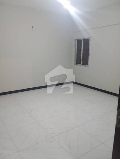Offic 1500 Sq. Ft Office For Sale On 5th Floor Main Shaheed-e-Millat Road Near Naheed Super Storee For Sale 5th Floor