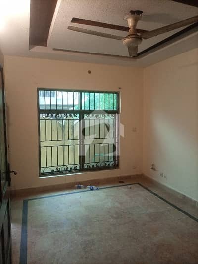 F-10/3 GROUND BIG ROOM 3.3 MARLA FOR FAMILY ISB