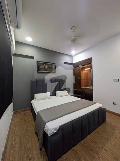 FOR RENT - FULLY FURNISHED STUDIO APARTMENT* * Location:* DHA Phase 6, Bungalow sait *Floor:* 1st Floor