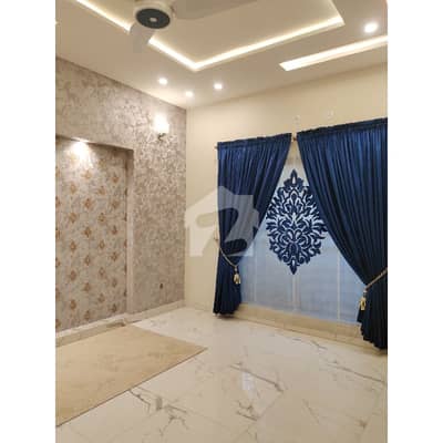 Investor Rate 8 Marla Corner House with 8KW Solar System & Green Meter, Available for Sale at Prime Location of Bahria Town Lahore Investor Rate 8 Marla Corner House with 8KW Solar System & Green Meter, Available for Sale at Prime Location of Bahria Town Lahore