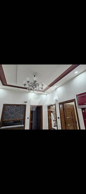 5 male Double story house for sale good location