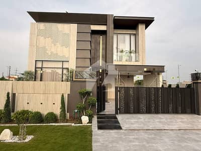 1 Kanal House for Sale in DHA Phase 8 Ex-Air Avenue, Lahore Prime Location | Spacious Family Residence 1 Kanal House for Sale in DHA Phase 8 Ex-Air Avenue, Lahore Prime Location | Spacious Family Residence