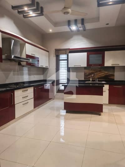 500 Yard Slightly Used Bungalow For Sale In DHA Phase 6 500 Yard Slightly Used Bungalow For Sale In DHA Phase 6