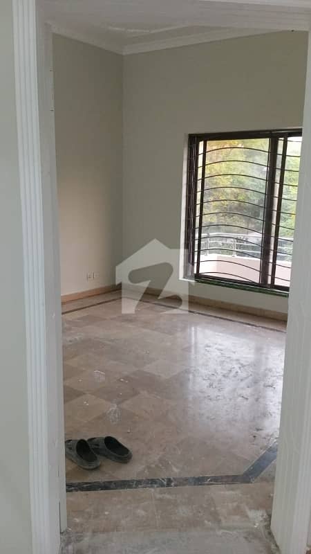 Park Face Beautiful House For Rent Park Face Beautiful House For Rent