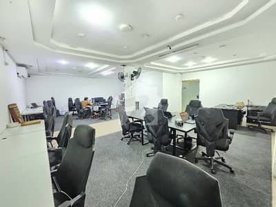 1 Kanal Office Available For Rent